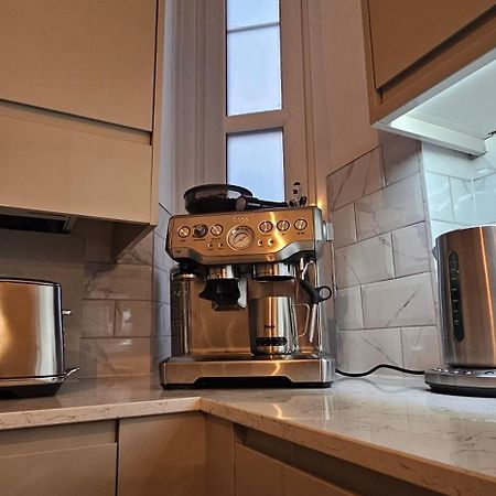 Tower Bridge Spacious King Bedroom With Extra Large Windows London Eksteriør bilde