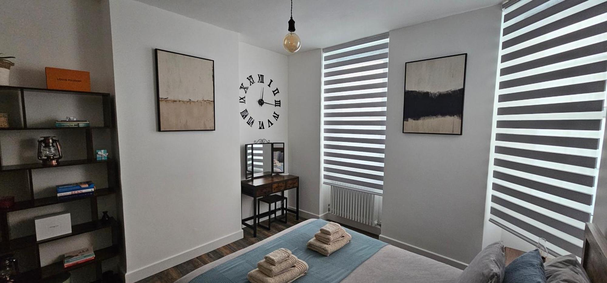 Tower Bridge Spacious King Bedroom With Extra Large Windows London Eksteriør bilde
